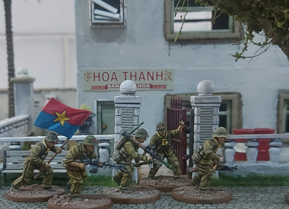 281003 - People's Army of Vietnam (NVA) with Command