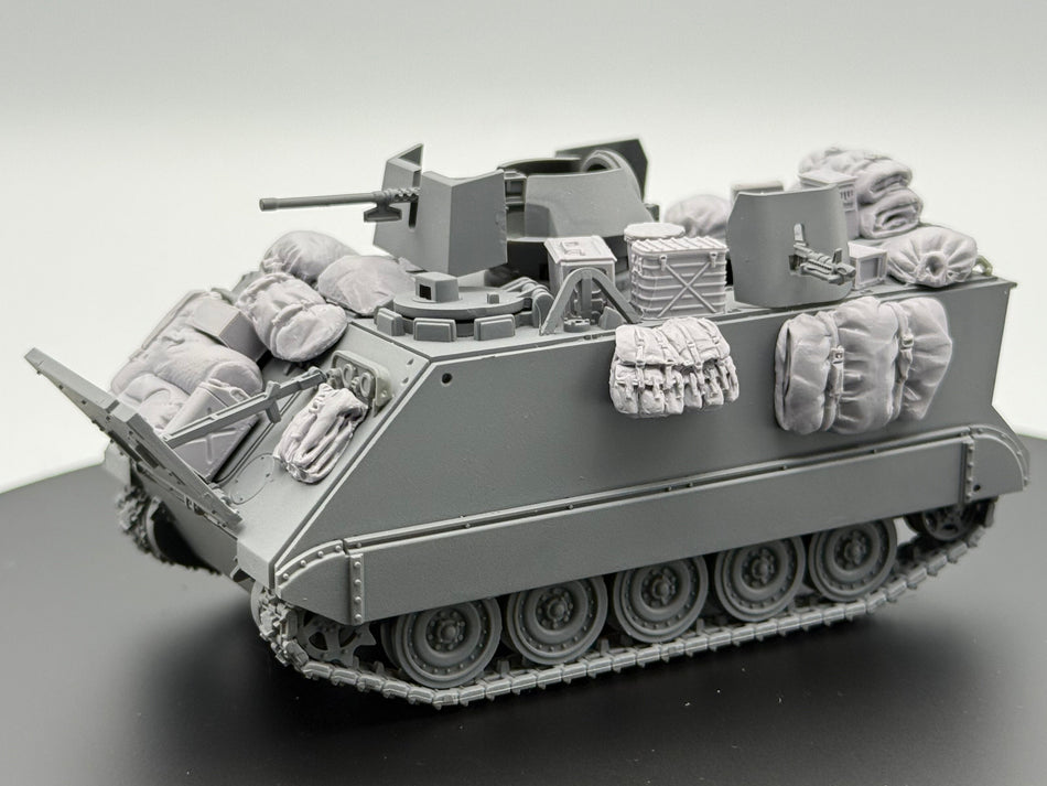 282RG033 - M113A1 Stowage Kit - Resin